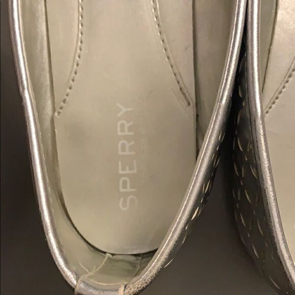 Sperry    - Picture 4 of 4
